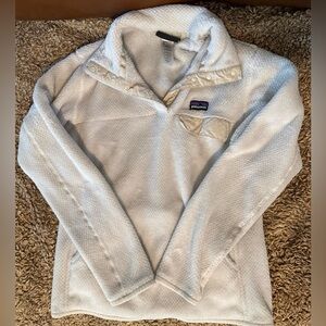 Patagonia Cream Fleece Pullover